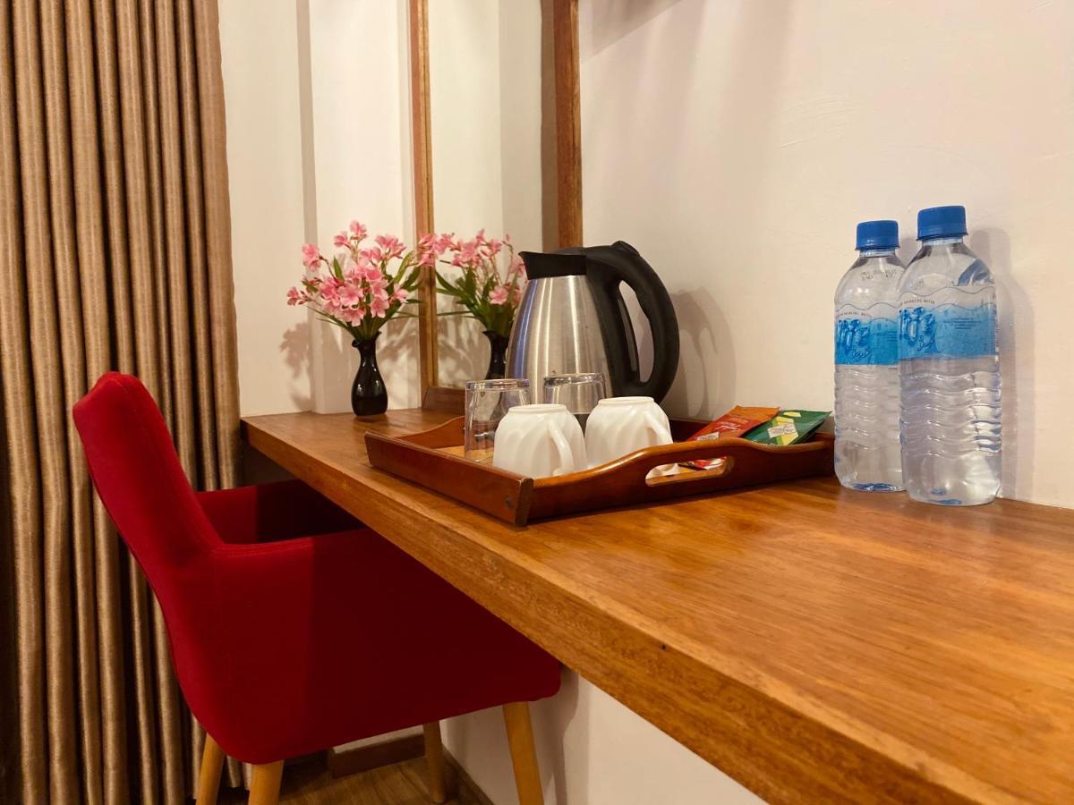Pearlshine Retreat Maldives Hotel กุลลี ภายนอก รูปภาพ