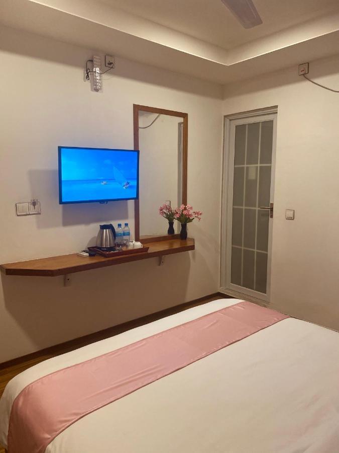Pearlshine Retreat Maldives Hotel กุลลี ภายนอก รูปภาพ