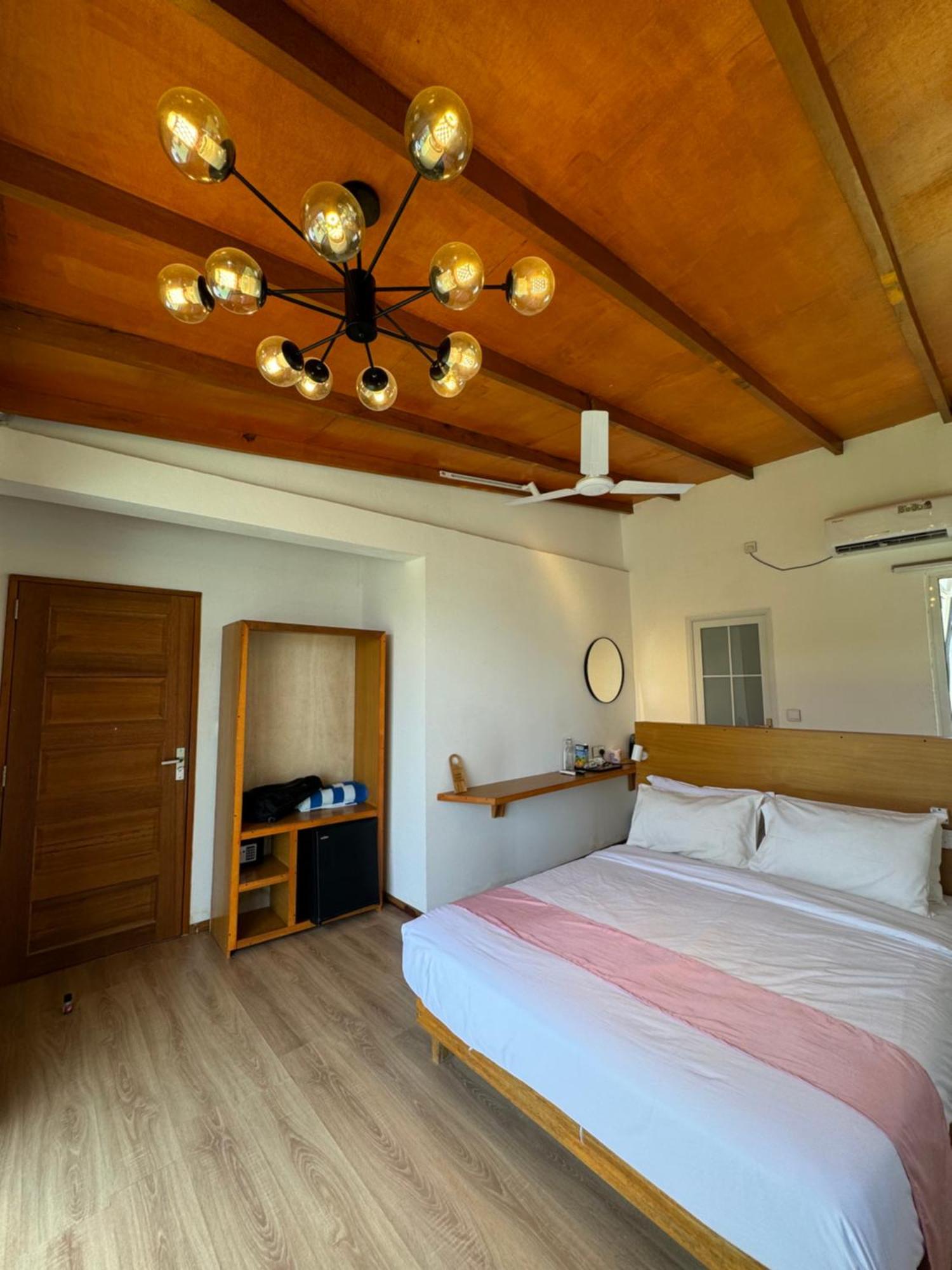 Pearlshine Retreat Maldives Hotel กุลลี ภายนอก รูปภาพ